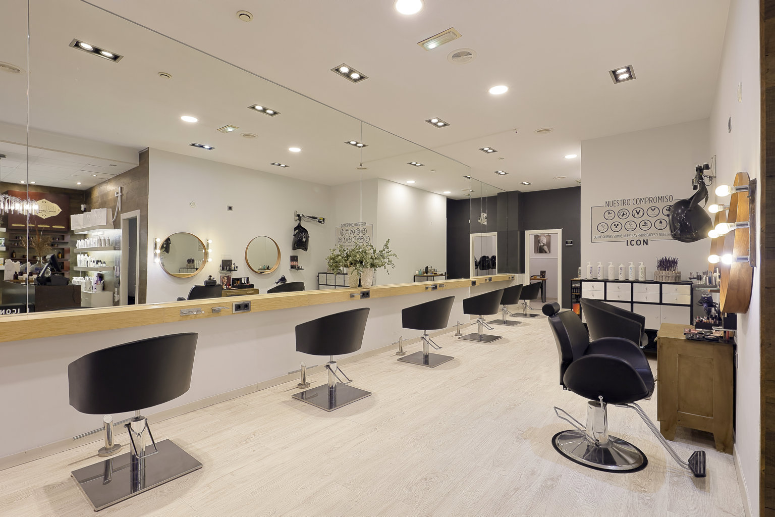 CCJ_salon_nov25-1 -th