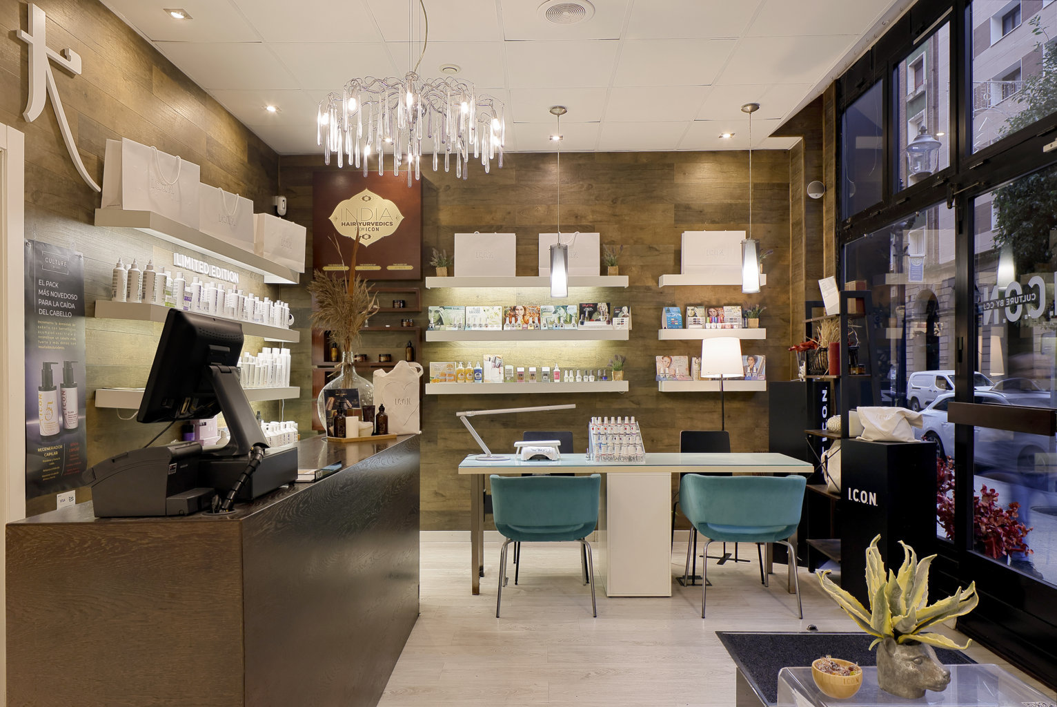 CCJ_salon_nov25-6 -th